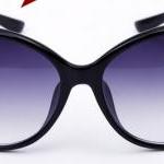 Fashion Designer Eyewear Sunglasses For Women