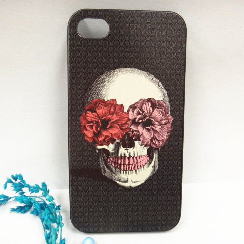 Cool Skull Iphone 5 Case, Plastic Iphone 5 Case Skull Cover Case With Flower,black Personalized Iphone 5 Case--gift For Him